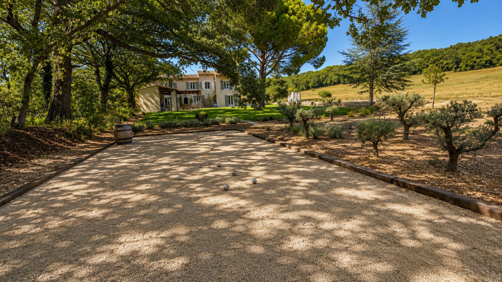 Terrain de pétanque BOULÉO réalisé à Lourmarin
